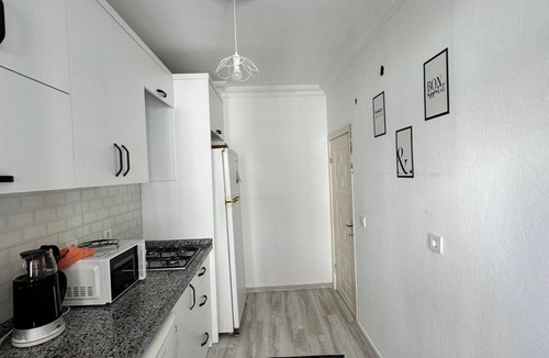 Antalya City Centre Apartment | Charming 2-bedroom apartment with WiFi, AC in fabulous Antalya