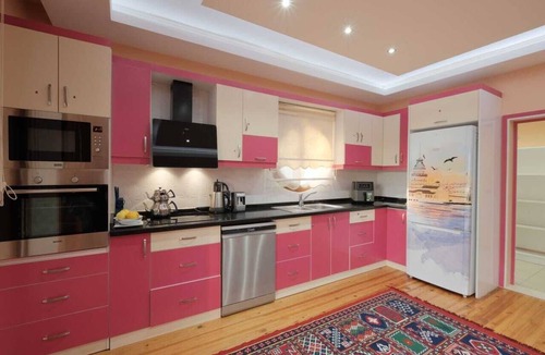 Fethiye House | Charming 4-bedroom estate with WiFi, swimming pool and AC in enchanting Fethiye