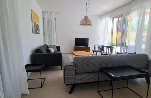 Aksu Villa | Charming Villa with