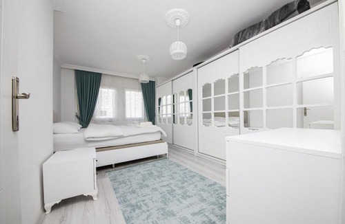 Yalikavak Villa | Chic House with Shared Pool near Sea in Yalikavak