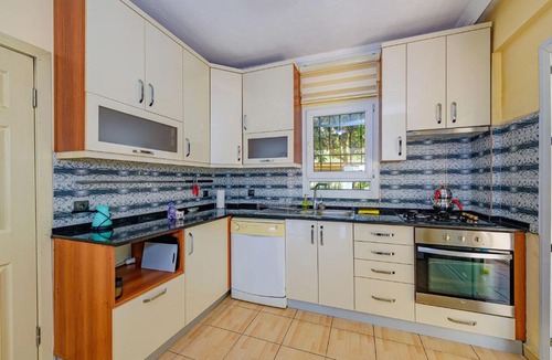Fethiye City Center Villa | Colorful Villa with Private Pool near Calis Beach in Fethiye