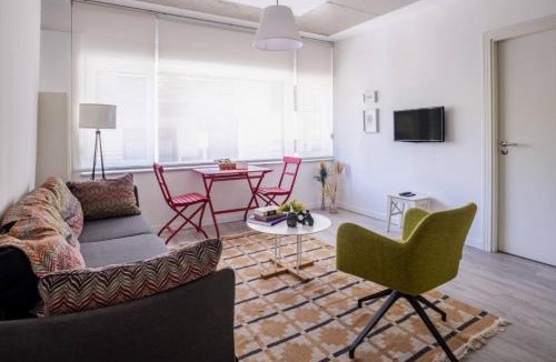Ortakoy Apartment | Cool Charming Central 1BD1Bath Modern Home! #398
