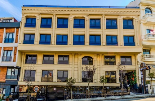 Arnavutkoy Hotel | Cosinüs Airport Hotel