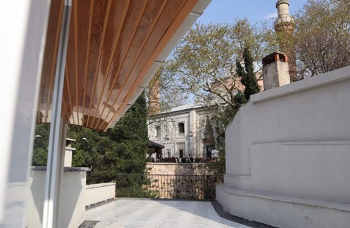 Yesil Mahallesi Apartment | Cozy 1 bedroom near Green Mosque