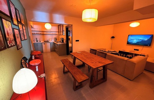 Fethiye City Center Apartment | Cozy 2-bedroom apartment in charming in Fethiye Center with AC - Ground Floor