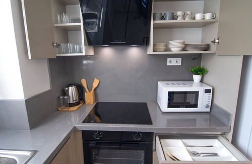 Uludag Apartment | Cozy 2BR Apt Near Vialand Mall with Nespresso