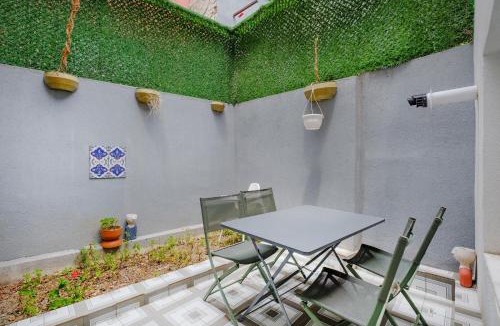 Ortakoy Apartment | Cozy Home with Cozy Garden in Ortakoy