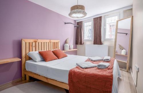 Ortakoy Apartment | Cozy Home with Cozy Garden in Ortakoy
