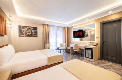 Pera Hotel | Crow Kallavi Hotel