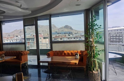 Ipekyolu Hotel | Crystall Hotel