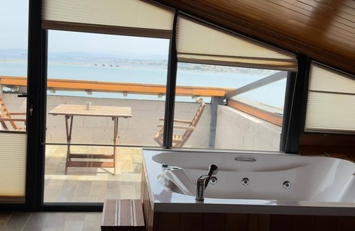 Mithatpasa Hotel | Cunda Bal Konak