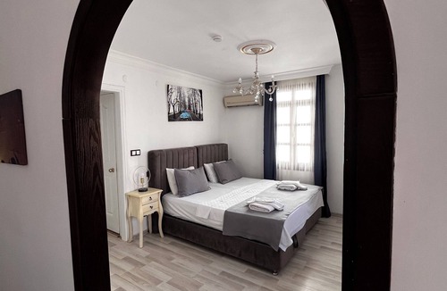 Ayvalik House | Cunda Palace