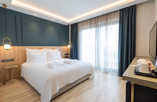 Mithatpasa Hotel | Cunda Pier Otel