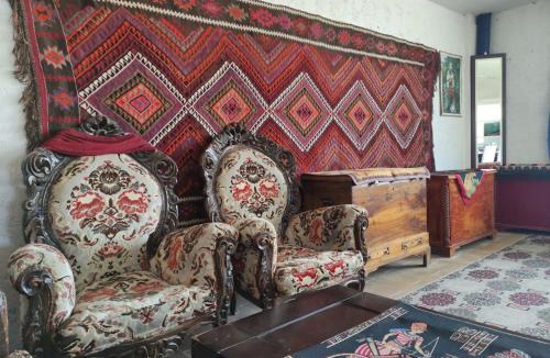 DogubeyazIt House | Dede Sebo Çay Bahçesi + Camping