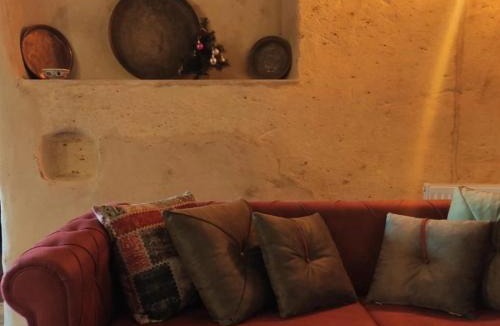Mustafapasa Villa | Deep Cave House