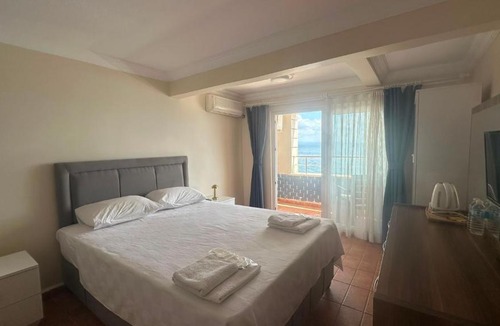 Kucukkuyu Hotel | Deniz Kenarı Beach & Garden