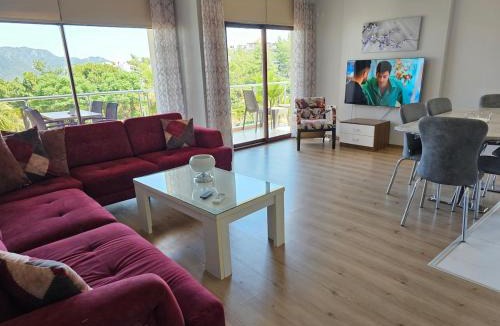 Marmaris City Center Apartment | Deniz Manzaralı, Plaja 100 Metre, Luks Daire 4