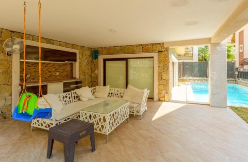 Gocek Villa | Deniz ve Orman Manzaralı 4+2 Villa Almina