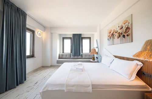 Bozcaada Hotel | DIONE BOZCAADA