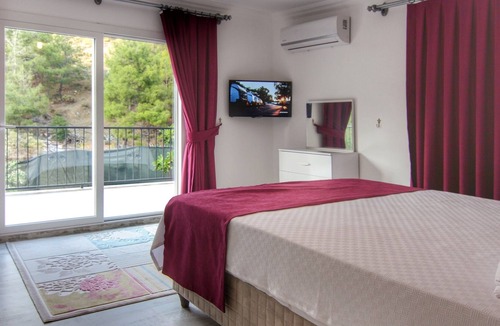 Fethiye Villa | Doğayla iç içe özel havuzlu balayı villası