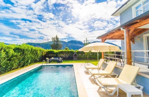 Ortaca Villa | Dogakent Villa Lodos - enjoy a private pool and lovely garden