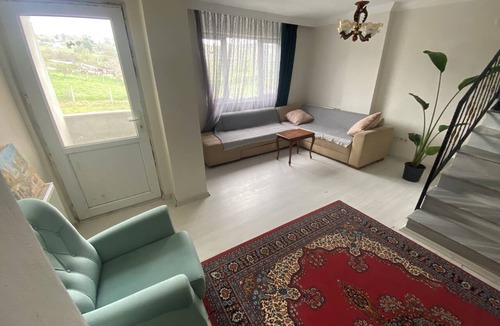 Arnavutkoy Apartment | Double Stor House Near the Airport