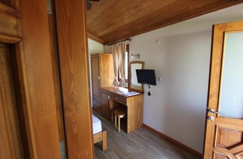 Hayitbuku House | Elly's Home