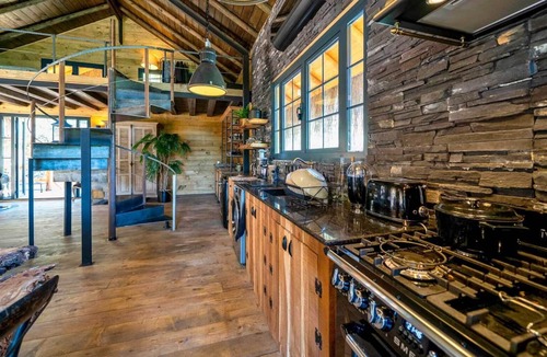 Koycegiz House | Enchanting Forest Cottage with Lake View