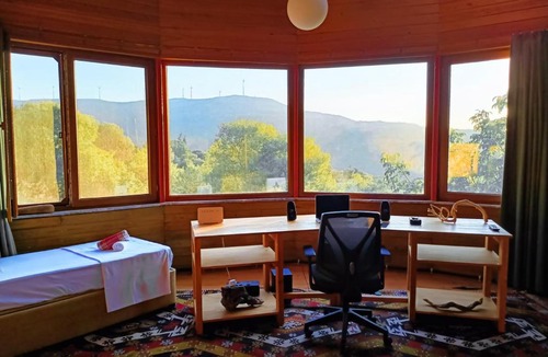 Karaburun Villa | Enchanting Unique House with Garden in Karaburun