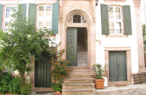 Ayvalik Bed & Breakfast | Eolos House Cunda