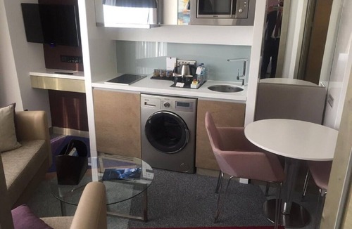 Maltepe Apartment | Erva Flat 1+1 with Swimminpool and Fitnes