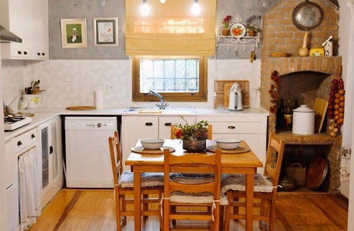 Aksu House | Family Country House
