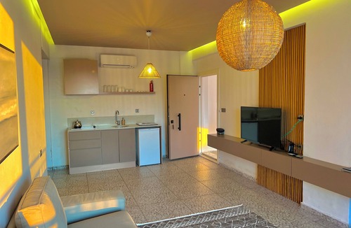 Uzunyurt Apartment | Faralya Tuz Suit