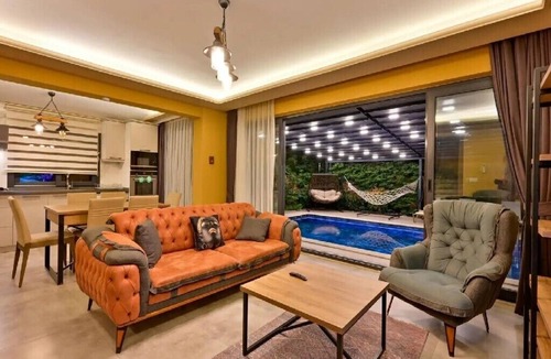 Fethiye Villa | Fethiye Merkezi Konumda Özel Havuzlu Müstakil Villa