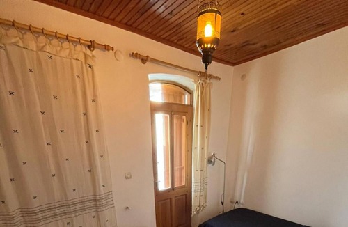 Bozcaada Apartment | Flat w Balcony 5 min to Ayazma Beach in Bozcaada