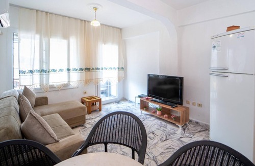 Fethiye Apartment | Flat w Balcony and Garden 25 min to Oludeniz