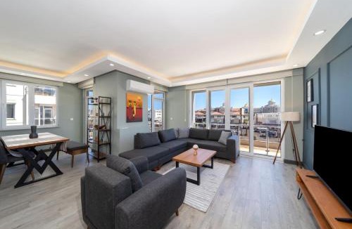 Lara Apartment | Flat with Walking Distance to Beach in Antalya