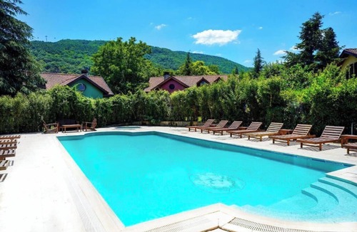Sapanca Villa | Four-Bedroom Country Villa