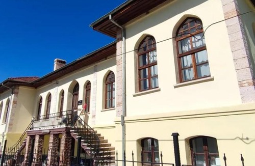 Kutahya Hotel | Frig Evi