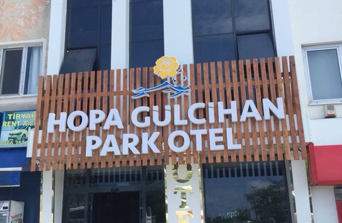 Hopa Hotel | Gülcihan Park Otel Hop