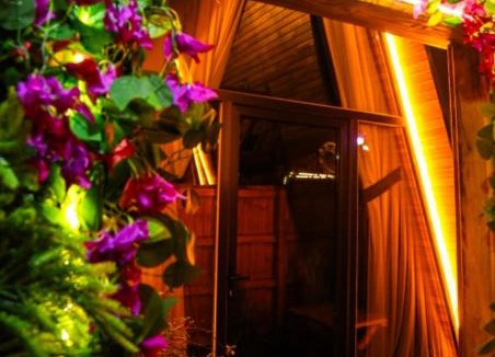 Arnavutkoy District Hotel | Gardan Bungalow