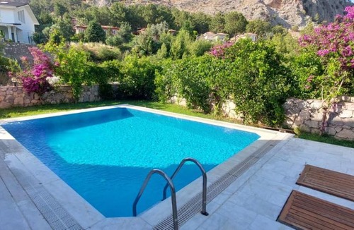 Gocek Villa | Gocek Dağ Manzaralı Doğa İçinde Havuzlu Villa