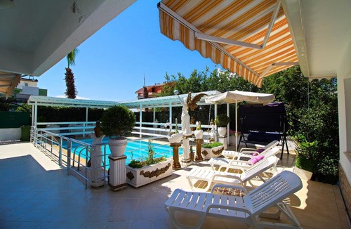 Kadriye Villa | Gorgeous Villa with Private Pool in Antalya