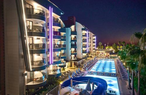 Tosmur Belediyesi Apartment | Grand Uysal Beach & Spa Hotel