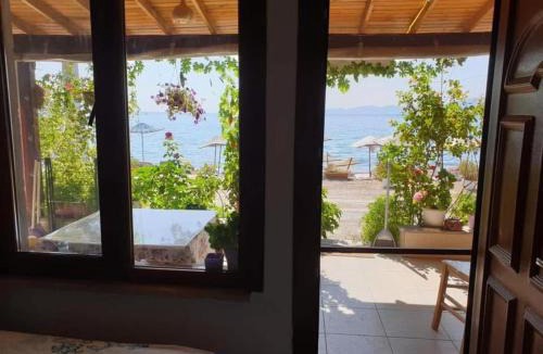 Ayvacik House | H A Pansiyon