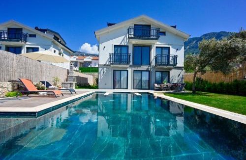 Oludeniz Villa | Han Luxury-Holiday Villa for 6 People with Turkish Bath & Sauna in Ölüdeniz