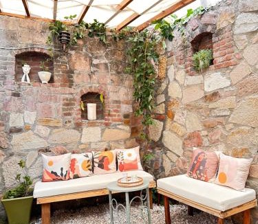 Ayvalik City Center Hotel | Hanole Guest House