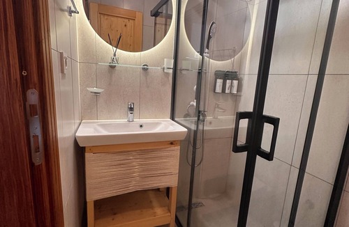 Ayvalik City Center House | Hanole Guest House