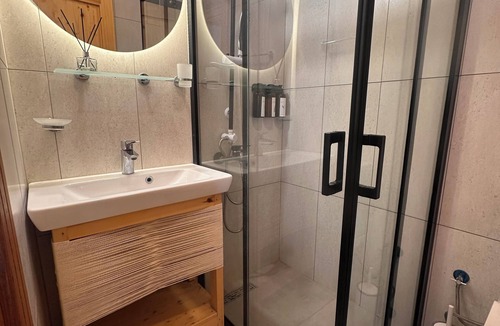 Ayvalik City Center House | Hanole Guest House