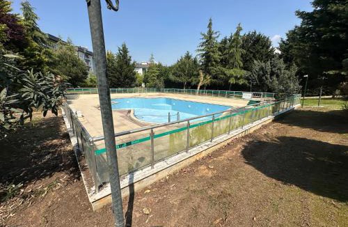 Pendik Apartment | Havuz, Balkon, otopark Sabiha Gökcene 5 dk